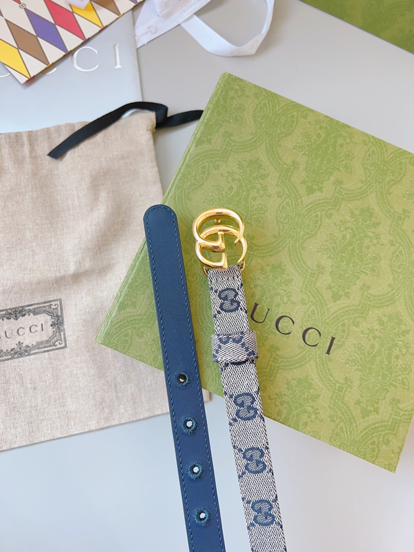 スーパーコピーグッチベルト角部分ディテール